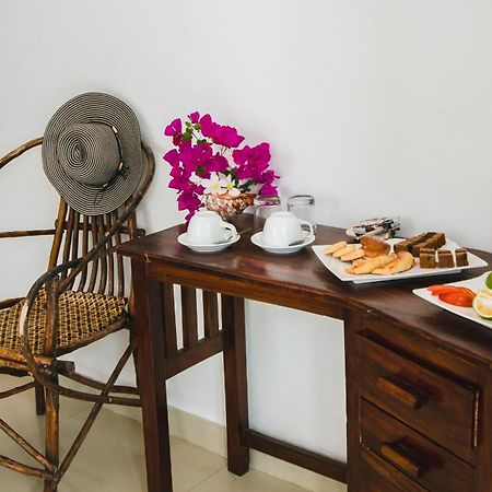 Moonshine Uroa Boutique Hotel Esterno foto
